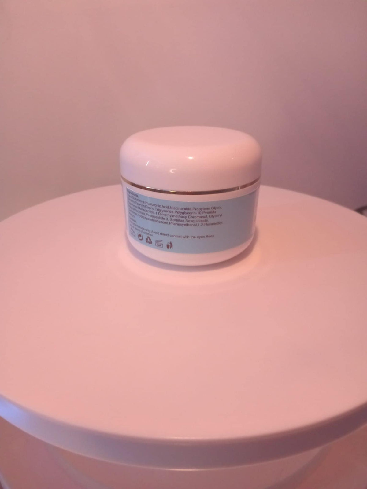 Crème éclaircissante à la glutathione : Éclairez votre peau naturellement